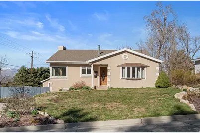4426 S 3035 E, Holladay, UT 84124 - Photo 2