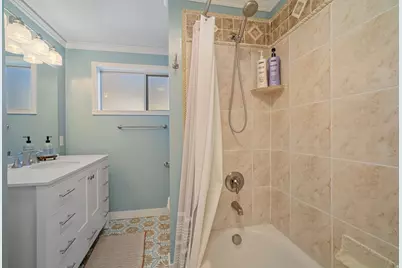 4426 S 3035 E, Holladay, UT 84124 - Photo 16