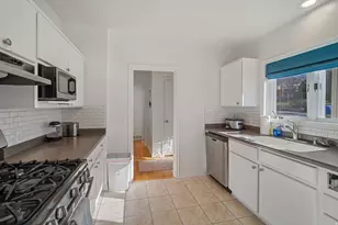 4426 S 3035 E, Holladay, UT 84124 - Photo 8