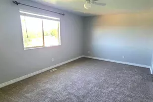 2881 N 450 E, North Ogden, UT 84414 - Photo 32