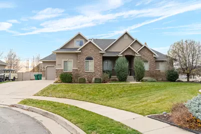 479 N 1375 E, Layton, UT 84040 - Photo 2