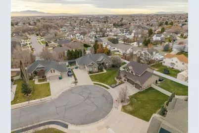 479 N 1375 E, Layton, UT 84040 - Photo 50