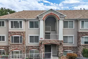 4109 S Highland Dr, Holladay, UT 84124 - Photo 2