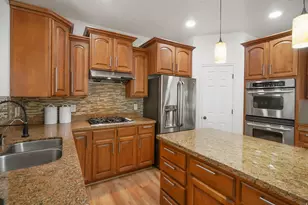 4476 S Oquirrh Vistas Ln, West Valley, UT 84128 - Photo 8