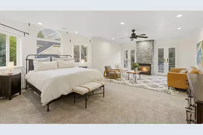 35 E Lone Hollow Dr, Sandy, UT 84092 - Photo 26