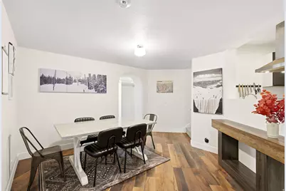 35 E Lone Hollow Dr, Sandy, UT 84092 - Photo 52