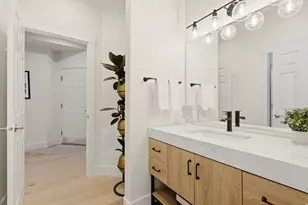 35 E Lone Holw Dr, Sandy, UT 84092 - Photo 24