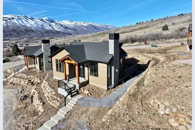 4658 N 4550 E #7, Eden, UT 84310 - Photo 2