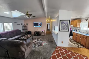 289 E Parkhill Way, Millcreek, UT 84107 - Photo 4