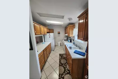 289 E Parkhill Way, Millcreek, UT 84107 - Photo 8