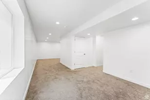 6819 W Pomona Ct, West Jordan, UT 84081 - Photo 8