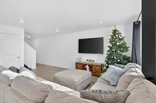 1760 E Fall St N, Eagle Mountain, UT 84005 - Photo 8