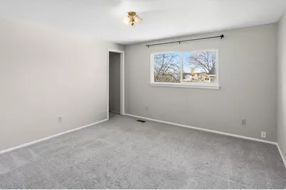 4647 S 3900 W, Roy, UT 84067 - Photo 10
