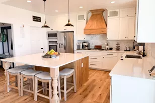 1384 E Abigail Ln, Eagle Mountain, UT 84005 - Photo 4