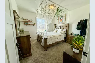 1384 E Abigail Ln, Eagle Mountain, UT 84005 - Photo 26