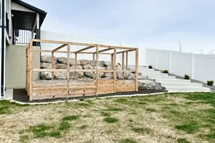 1384 E Abigail Ln, Eagle Mountain, UT 84005 - Photo 30