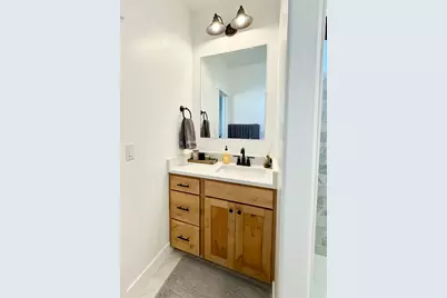 1384 E Abigail Ln, Eagle Mountain, UT 84005 - Photo 12