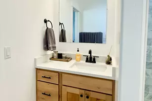 1384 E Abigail Ln, Eagle Mountain, UT 84005 - Photo 12