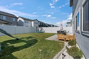 2996 S 2550 W, Syracuse, UT 84075 - Photo 24