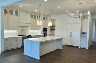 11048 S Paddle Board Way, South Jordan, UT 84009 - Photo 4