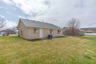 275 W 260 N, Hyde Park, UT 84318 - Photo 28