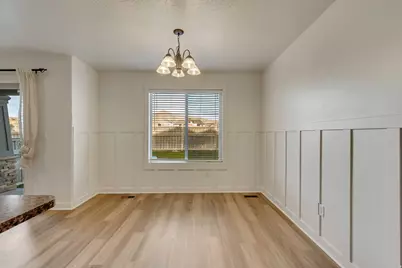 4095 E Oakland Hills Dr N, Eagle Mountain, UT 84005 - Photo 10