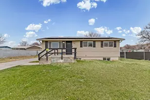 1788 W Altair Cir, Salt Lake City, UT 84116 - Photo 2