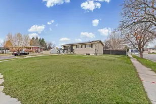 1788 W Altair Cir, Salt Lake City, UT 84116 - Photo 4