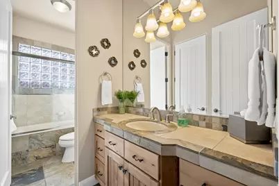 2590 Pioneer Pkwy #3, Santa Clara, UT 84765 - Photo 20