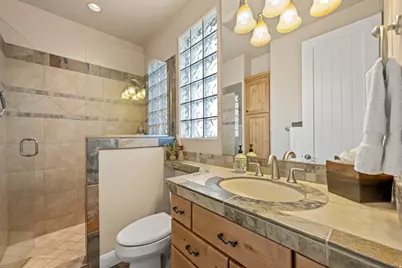 2590 Pioneer Pkwy #3, Santa Clara, UT 84765 - Photo 28