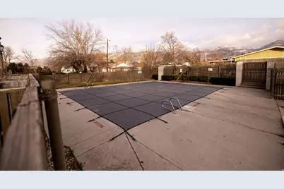 323 S Peach Ln, Bountiful, UT 84010 - Photo 38