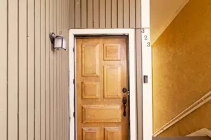 323 S Peach Ln, Bountiful, UT 84010 - Photo 46