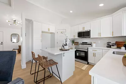 1722 W Joust Ct, Salt Lake City, UT 84116 - Photo 8