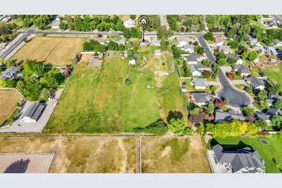 185 S 200 W, Providence, UT 84332 - Photo 8