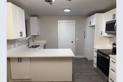 10642 S 1090 E, Sandy, UT 84094 - Photo 10