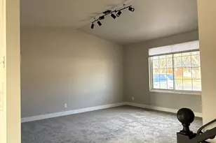 10642 S 1090 E, Sandy, UT 84094 - Photo 18