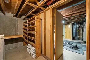 1039 E 10th St S, Ogden, UT 84404 - Photo 36