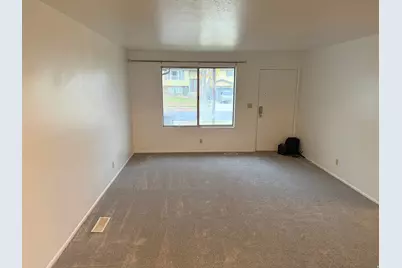 5987 S Blue Stone Cir, Murray, UT 84123 - Photo 4