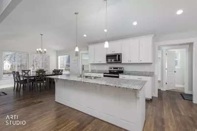 178 N Maple Bend Dr, Spanish Fork, UT 84660 - Photo 4