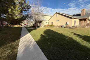 422 E 500 S, Vernal, UT 84078 - Photo 4