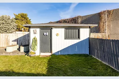 6375 S Malstrom Ln, Murray, UT 84107 - Photo 28