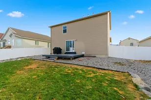 366 W Diamant Ln N, Tooele, UT 84074 - Photo 26