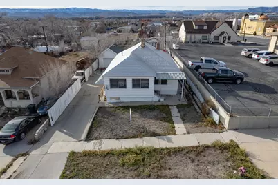 144 S 300 E, Price, UT 84501 - Photo 16