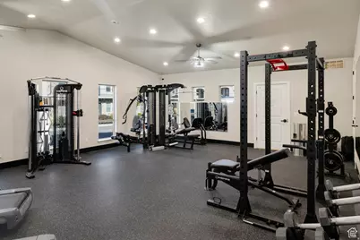 10919 Town Center Blvd, Highland, UT 84003 - Photo 34