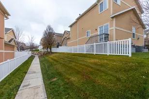 6791 W Grevillea Ln, West Jordan, UT 84081 - Photo 20