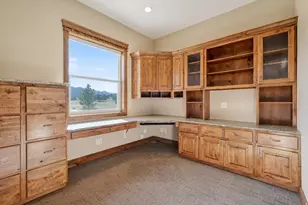 2250 E Paunsaugunt Clfs Dr, Hatch, UT 84735 - Photo 20
