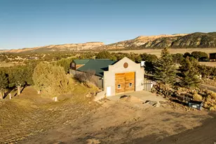 2250 E Paunsaugunt Dr, Hatch, UT 84735 - Photo 44