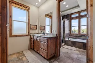 2250 E Paunsaugunt Clfs Dr, Hatch, UT 84735 - Photo 32