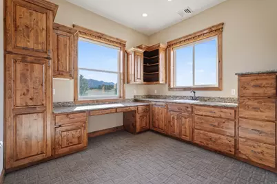 2250 E Paunsaugunt Dr, Hatch, UT 84735 - Photo 20