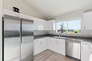 1140 W 950 N, Orem, UT 84057 - Photo 16